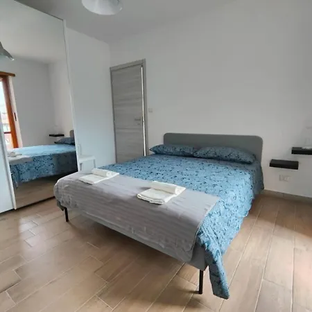 Casa Con Terrazzo E Vista Lägenhet Chiomonte