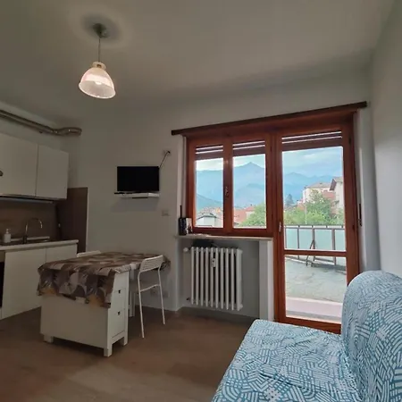 Casa Con Terrazzo E Vista *