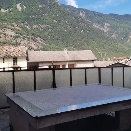 Casa Con Terrazzo E Vista *