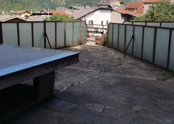 Casa Con Terrazzo E Vista